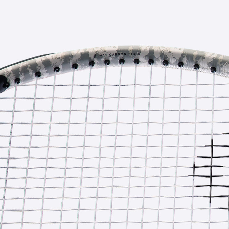 Solinco Whiteout V2 290 Tennis Racquet